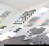Brighton Beach Bayside Beauty - Accommodation Sunshine Coast