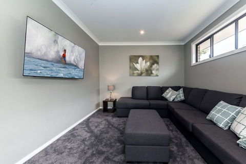 Tomaree Road 19 The Cottage - Accommodation Sunshine Coast 5