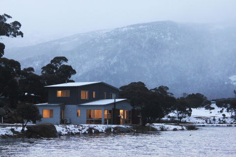 Stillwater Chalet A- Lake Crackenback - Accommodation Sunshine Coast 0