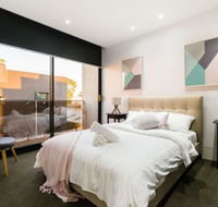 SOPHIA 2BDR North Melbourne House - Accommodation Sunshine Coast