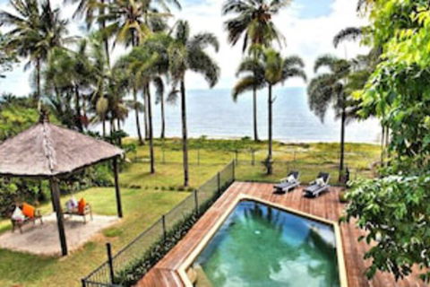 Absolute BeachFront Bliss @ Newell Beach - Accommodation Sunshine Coast 0