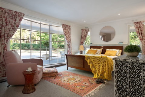 The Pond House Trentham - Accommodation Sunshine Coast 6