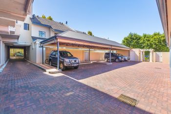 Luxurious Perth Townhouse - Accommodation Sunshine Coast 1