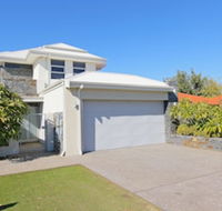 Ambar Villa - Accommodation Sunshine Coast