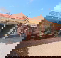 Mindarie Villa - Accommodation Sunshine Coast