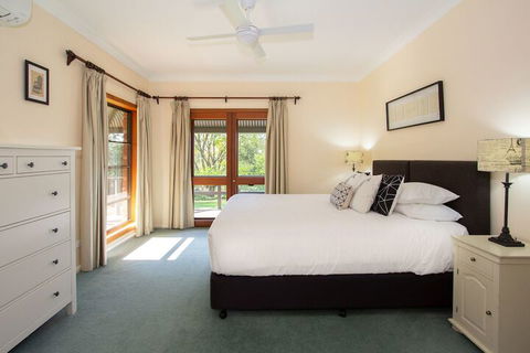 Stay In Mudgee - Accommodation Sunshine Coast 3