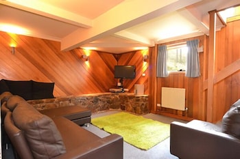 Alpine Haven 8 - Accommodation Sunshine Coast 0