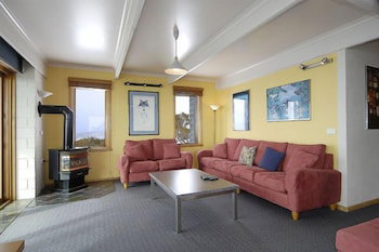 Alpine Haven 2 - Accommodation Sunshine Coast 1