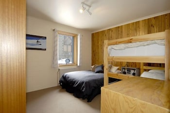 Alpine Haven 1 - Accommodation Sunshine Coast 2