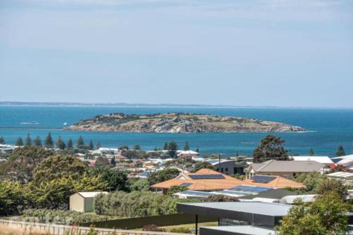 Blackfellows Creek SA Accommodation Sunshine Coast