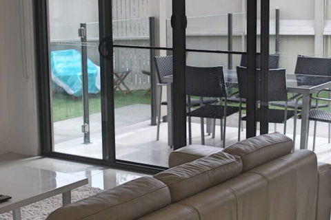 Holiday With A View Lowry Street - Accommodation Sunshine Coast 5