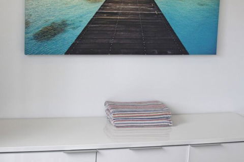 Holiday With A View Lowry Street - Accommodation Sunshine Coast 4