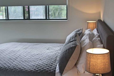 Holiday With A View Lowry Street - Accommodation Sunshine Coast 7