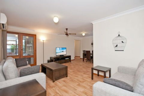 Skippers Rest 27 Government Road - Accommodation Sunshine Coast 0