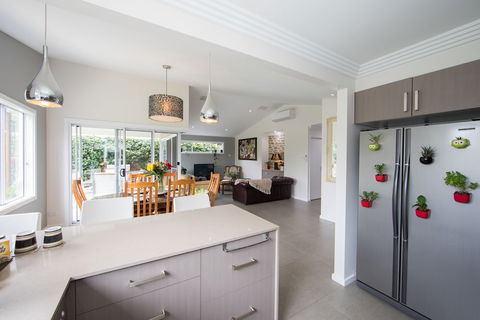 Armidale Cottage - Accommodation Sunshine Coast 3