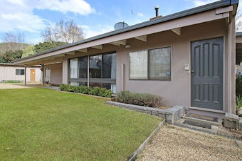 Alinga Longa Residence 4 Bedroom With Pool - Accommodation Sunshine Coast 0