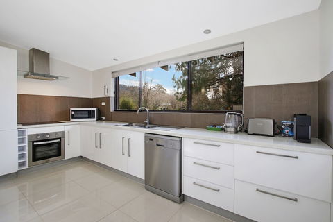 Alinga Longa Residence 4 Bedroom With Pool - Accommodation Sunshine Coast 1
