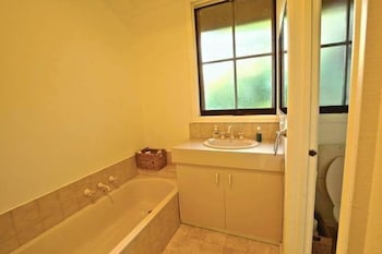Namaste - Great Family Getaway - Accommodation Sunshine Coast 5