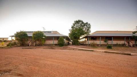 Longreach Outback Adventures - Accommodation Sunshine Coast 5