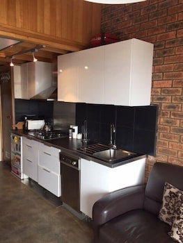 Alpine Haven 6 - Accommodation Sunshine Coast 5