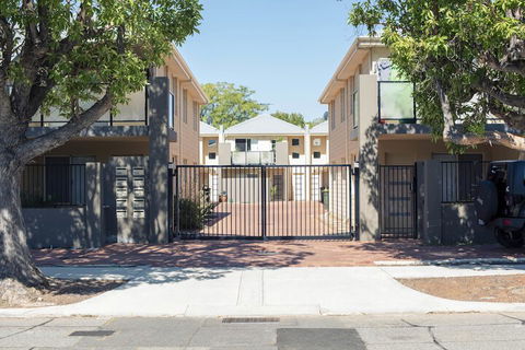 Midland Haven - Midland WA - Accommodation Sunshine Coast 4