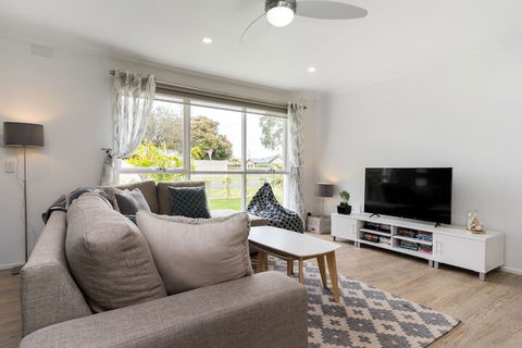 Xanadu Shores - Accommodation Sunshine Coast 2