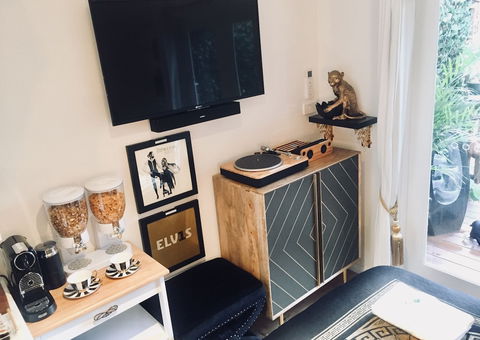 The Little Jungle Studio - Accommodation Sunshine Coast 2