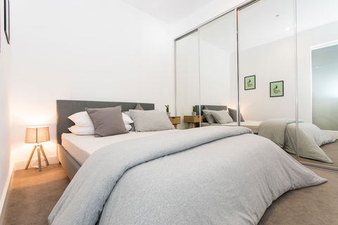 Urban Oasis - Designed Service Apartment - Accommodation Sunshine Coast 3