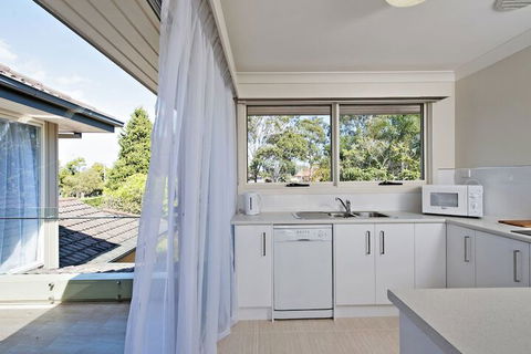 Soldiers Point Road 245 Wanda View - Accommodation Sunshine Coast 2