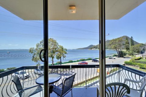 Shoal Bay Road Bella Vista Unit 03 19 - Accommodation Sunshine Coast 0