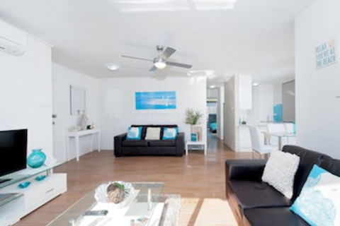 Shoal Bay Road Fleetwood Unit 3 63 - Accommodation Sunshine Coast 0