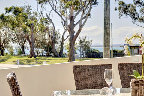 Shoal Bay Road Fleetwood Unit 3 63 - Accommodation Sunshine Coast 2