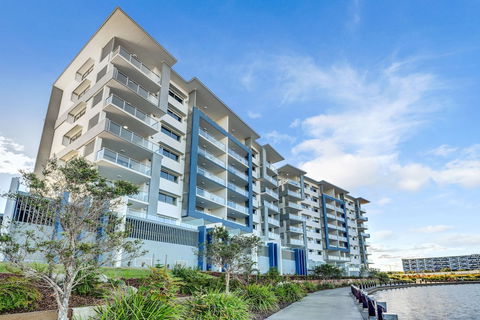 Direct Hotels - Aquarius Kawana - Accommodation Sunshine Coast 1