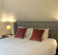 Lythgo's Row Colonial Cottages - Accommodation Sunshine Coast