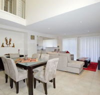 Sandcastles Unit 18 Fingal Bay - Accommodation Sunshine Coast