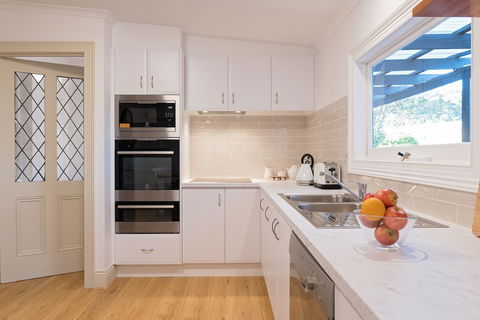 The Other House - Accommodation Sunshine Coast 5