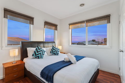 City Condo - Melbourne - Accommodation Sunshine Coast 4