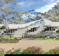 Los Gatos - Accommodation Sunshine Coast