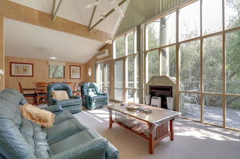 Casuarina - Accommodation Sunshine Coast 0