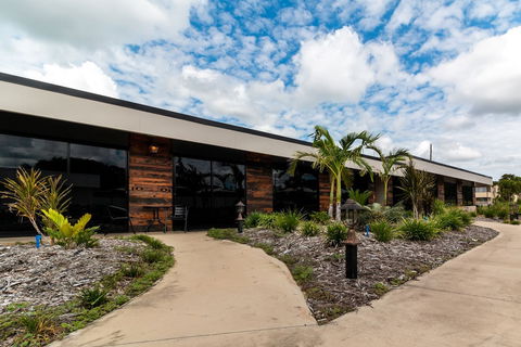 Opal Ridge Motel - Accommodation Sunshine Coast 1
