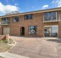 Four Seasons - Accommodation Sunshine Coast