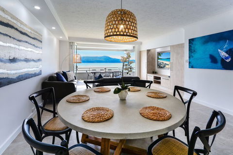 Beachfront Frangipani Apartments - Accommodation Sunshine Coast 5