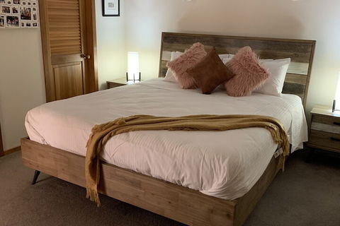 Chateau N Ville - Accommodation Sunshine Coast 2