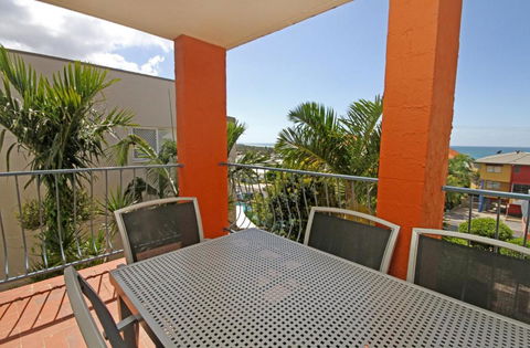 Unit 4 Cooltoro Court Coolum Beach - Accommodation Sunshine Coast 3