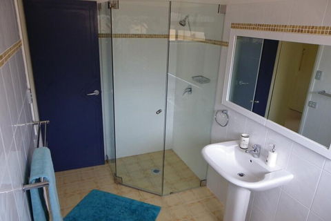 Gwydir Court 1 - Accommodation Sunshine Coast 7