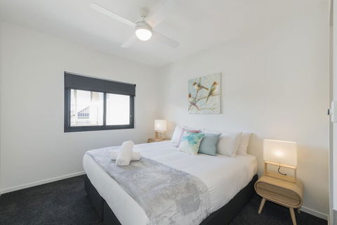 Astra Apartments Broadmeadow - Accommodation Sunshine Coast 6