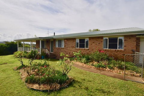 Country Breeze Farm Stay - Accommodation Sunshine Coast 6