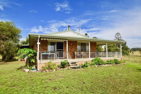 Country Breeze Farm Stay - Accommodation Sunshine Coast 4