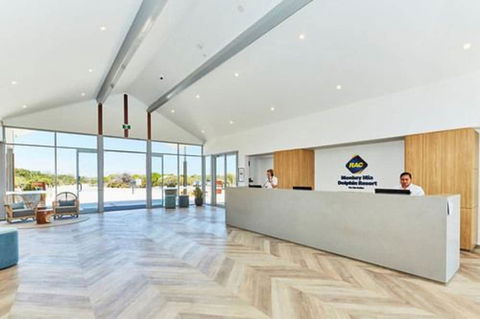 RAC Monkey Mia Dolphin Resort - Accommodation Sunshine Coast 2