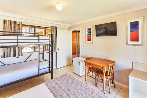 RAC Monkey Mia Dolphin Resort - Accommodation Sunshine Coast 5